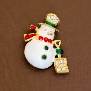 Vintage White Snowman Adorable Winter Christmas Brooch - U22